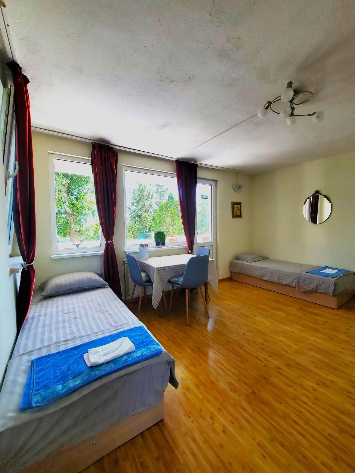 וארנה Guest House Blago מראה חיצוני תמונה