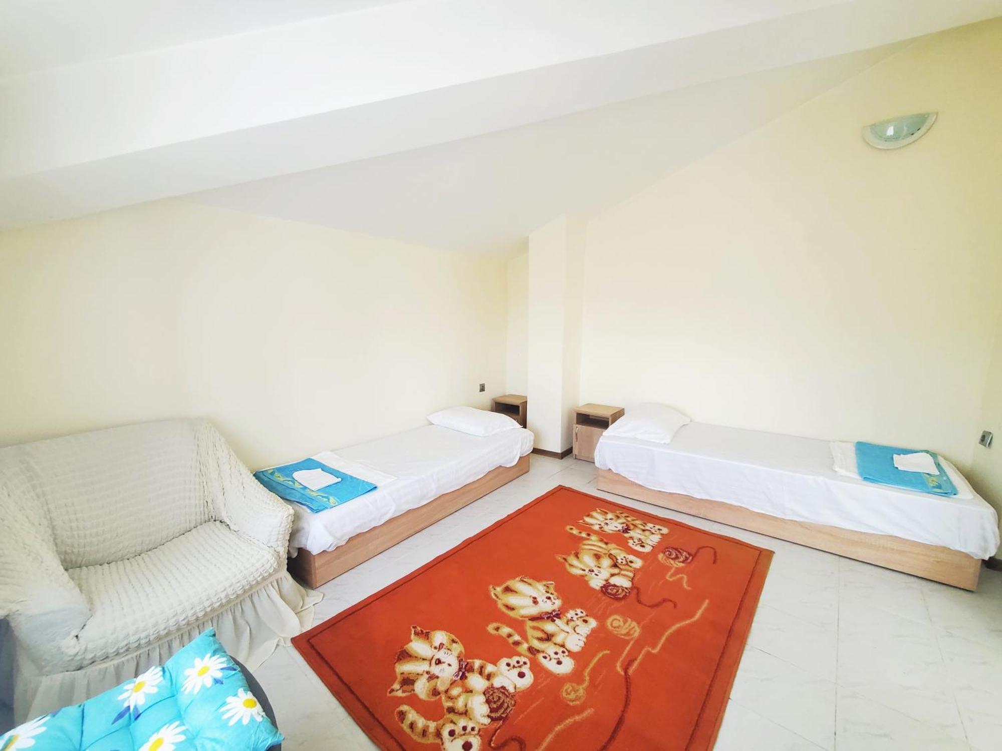 וארנה Guest House Blago מראה חיצוני תמונה