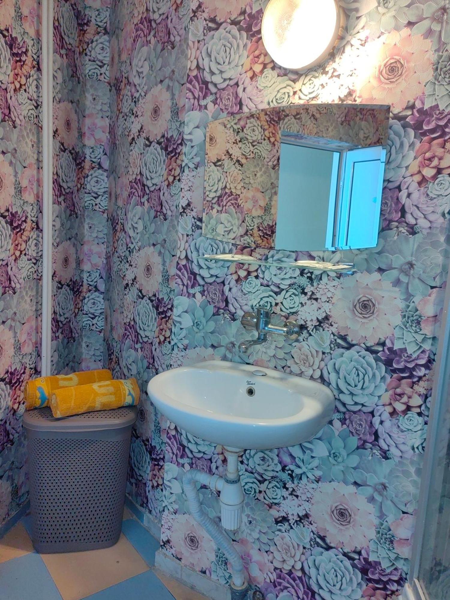 וארנה Guest House Blago מראה חיצוני תמונה